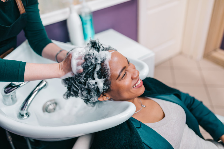 pH for Hair: How to Choose the Right Shampoo Products